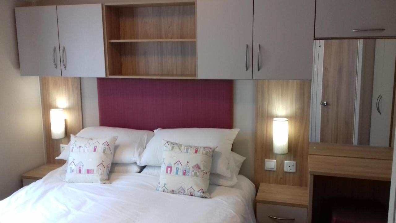 Porth Retreat At Newquay Bay Resort Exterior foto